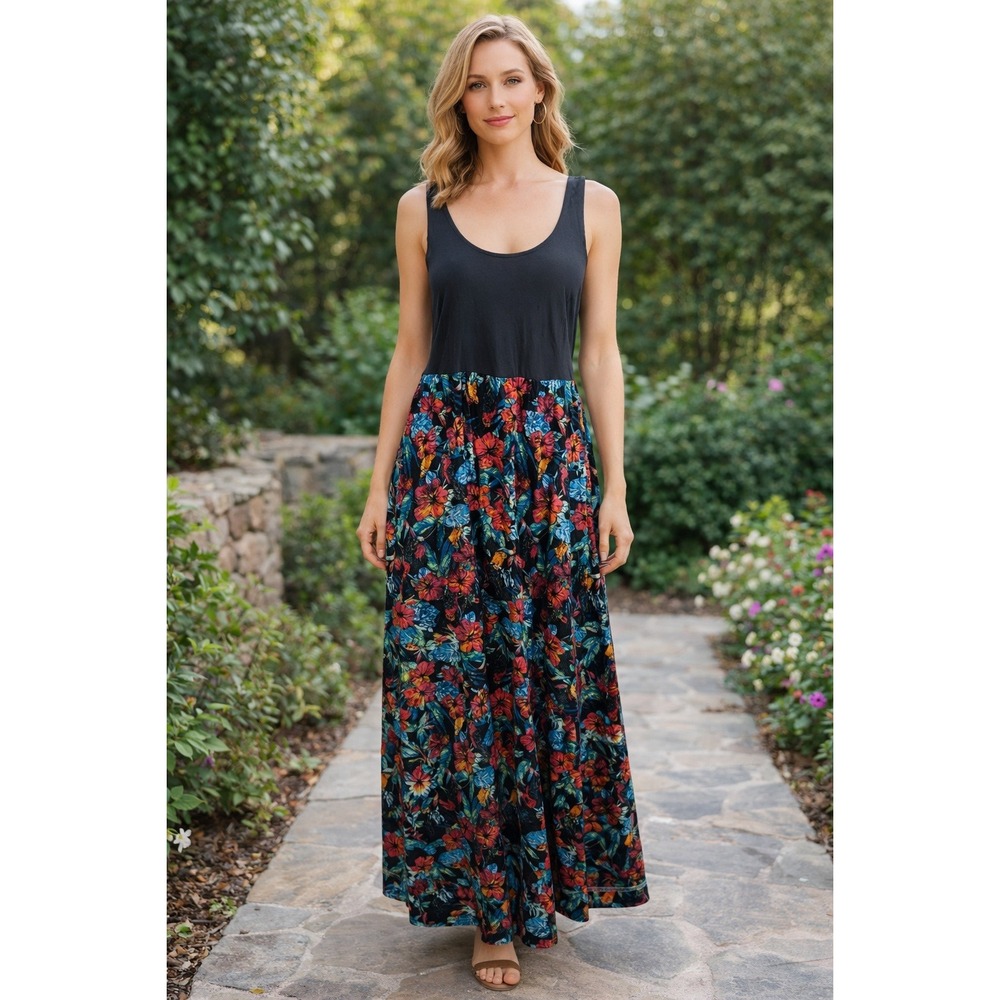 MUDD Maxi Dress Women's Size XL Black Floral Sleeveless Floral Criss Cross Comfy